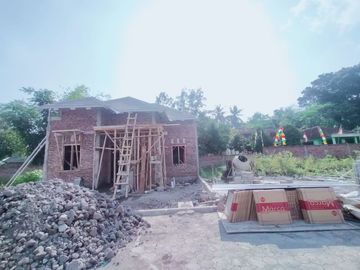 Rumah Selatan Uii, Dalam Cluster; 16 Unit