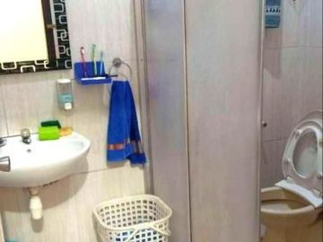 RUMAH BENDUL MERISI UTARA WONOCOLO TENGAH KOTA 2 LANTAI