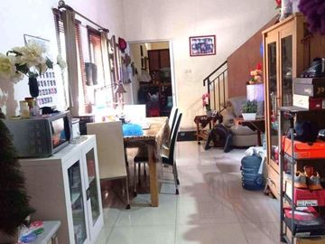 RUMAH BENDUL MERISI UTARA WONOCOLO TENGAH KOTA 2 LANTAI