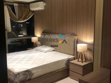 Apartemen Praxis Full Furnish 1BR Dekat Tunjungan Plaza