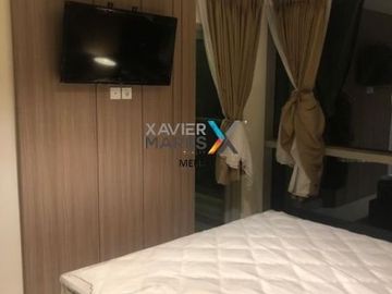 Apartemen Praxis Full Furnish 1BR Dekat Tunjungan Plaza