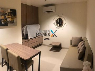 Apartemen Praxis Full Furnish 1BR Dekat Tunjungan Plaza