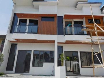 jual rumah dekat UNINUS kota bandung