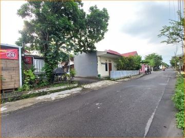 Cari Rumah Utara Perempatan Kentungan ; Siap Bangun