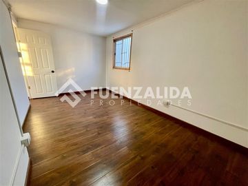 Casa en venta de 3 dorm. acepta ofertas