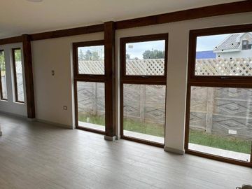 Casa en venta de 3 dorm. en Tomé