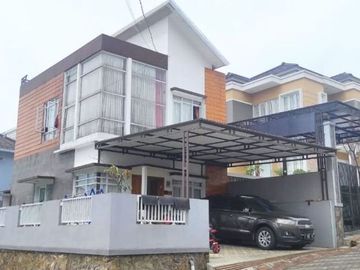 Villa Lembang Bandung dekat Obyek Wisata Bonus Furnish