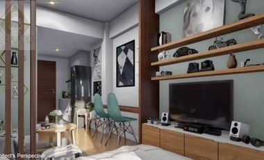 Studio with Balcony in down town Cebu City