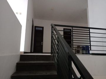 Jual Rumah Sangat Bagus Wisma Permai Barat Surabaya