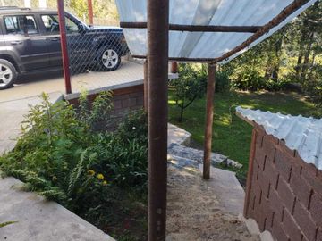 OPORTUNIDAD DE PROPIEDAD EN MINERAL DEL CHICO $1509 el m2 CASA, CABAÑA Y HERMOSOS JARDINES