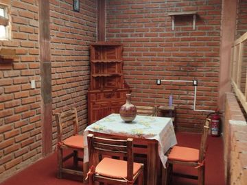 OPORTUNIDAD DE PROPIEDAD EN MINERAL DEL CHICO $1509 el m2 CASA, CABAÑA Y HERMOSOS JARDINES