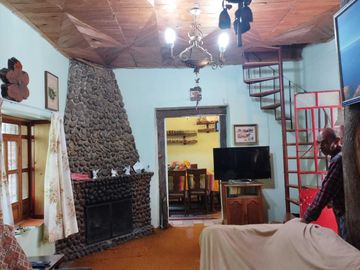 OPORTUNIDAD DE PROPIEDAD EN MINERAL DEL CHICO $1509 el m2 CASA, CABAÑA Y HERMOSOS JARDINES