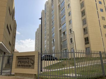 apartamento en venta en alameda del rio. Cod V104886