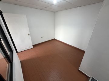 apartamento en arriendo en los andes. Cod A4332