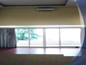 Wow! Rumah Kantor Dekat Apartemen Essence Darmawangsa, Jakarta Selatan
