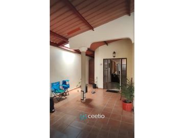SEA CONFIABLE VENDE CASA EN BRISAS DEL GOLF