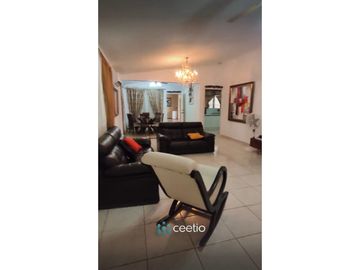 SEA CONFIABLE VENDE CASA EN BRISAS DEL GOLF