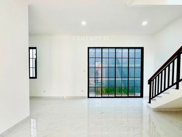 Dijual Rumah Brand New Di Mahagoni Bintaro Jaya