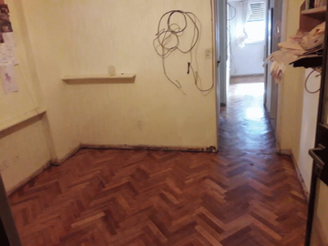 NUEVO PRECIO - Departamento (semipiso) en Venta en Balvanera (Facultades) 4 ambientes más dependencia 84 m2 + balcón, al frente – Pte José E Uriburu 5