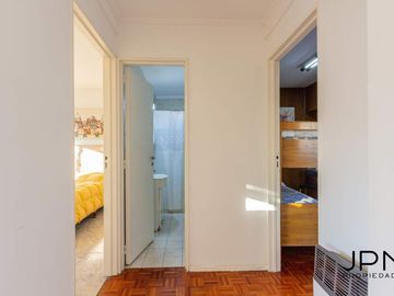 VENTA de 3 ambientes con balcon terraza