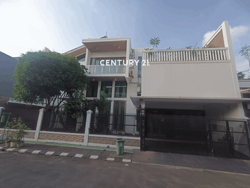 Dijual Rumah 3 Lantai Di Di Bekasi Kota Kemang Pratama Bekasi