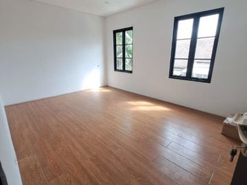 DIJUAL RUMAH BARU SIAP HUNI DI BINTARO SEKTOR 2 KUTILANG