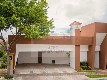 Casa en Venta, Colonia La Calera