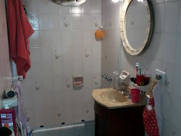 Casa PH en venta en Haedo Norte