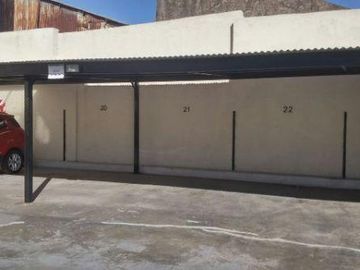 Departamento 2amb con patio y cochera en Banfield
