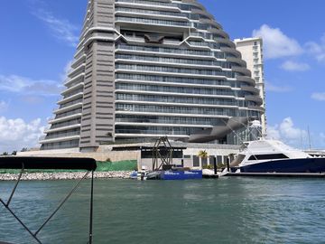 ​Departamento en la icónica Shark Tower!!  Apartment in the iconic Shark Tower!!