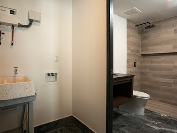 ​Departamento en la icónica Shark Tower!!  Apartment in the iconic Shark Tower!!