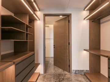 ​Departamento en la icónica Shark Tower!!  Apartment in the iconic Shark Tower!!