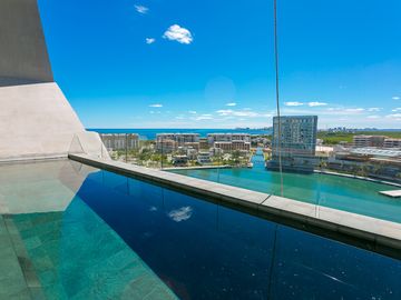 ​Departamento en la icónica Shark Tower!!  Apartment in the iconic Shark Tower!!