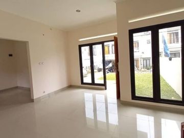 Dijual rumah mewah limited stock murah cantik rasa villa di Pasir impun