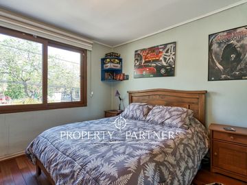 Casa en La Reina con excelente ubicación cercana a Colegios