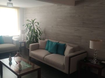 Se Vende Casa en Candiles, Ubicadisima, 3 Recamaras, 2.5 Baños, Preciosa.