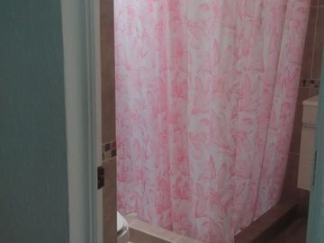 Se Vende Casa en Candiles, Ubicadisima, 3 Recamaras, 2.5 Baños, Preciosa.