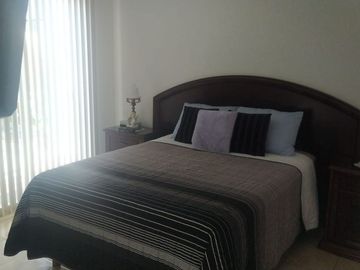 Se Vende Casa en Candiles, Ubicadisima, 3 Recamaras, 2.5 Baños, Preciosa.