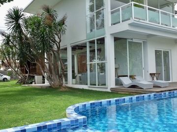 Villa Casanara For Freehold and Leasehold Sale