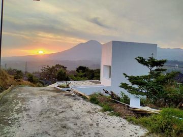 Rumah Indah View Bagus Dekat Kampus UNPAD Jatiangor