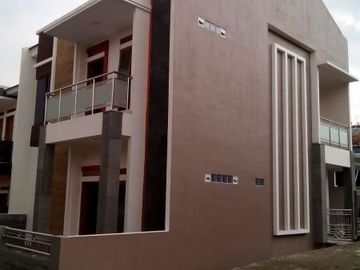 Rumah hook siap huni bangunan baru 2 lantai dekat rsud ujungberung kota bandung | MARTININGSIH