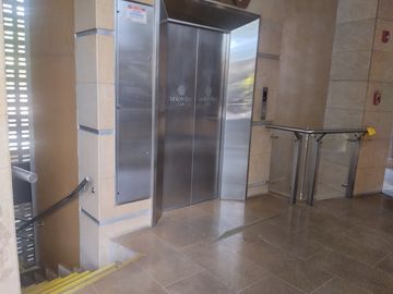 local en venta en multicentro. Cod V5625