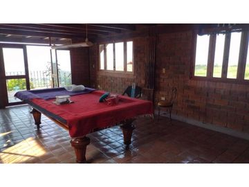 Venta de Casa Campestre Condominio Arroyohondo Norte de Cali.