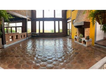 Venta de Casa Campestre Condominio Arroyohondo Norte de Cali.