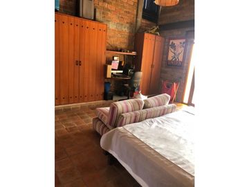 Venta de Casa Campestre Condominio Arroyohondo Norte de Cali.