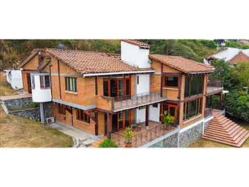 Venta de Casa Campestre Condominio Arroyohondo Norte de Cali.