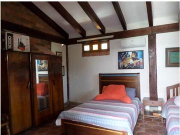 Venta de Casa Campestre Condominio Arroyohondo Norte de Cali.