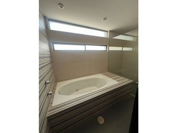 VENTA CASA RESIDENCIAL ARBOLEDAS DE SAN JAVIER, PACHUCA