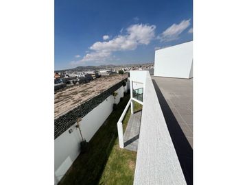 VENTA CASA RESIDENCIAL ARBOLEDAS DE SAN JAVIER, PACHUCA