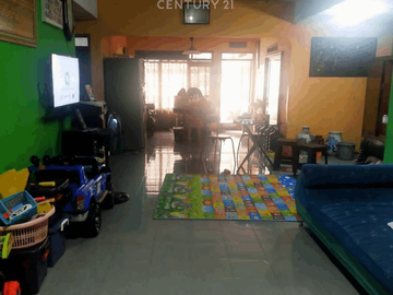 Rumah Lokasi Strategis Di Pondok Kelapa S5425